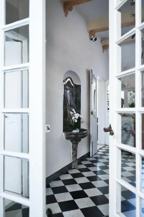 Hotel Particulier Le 28 Aix-en-Provence 5*,